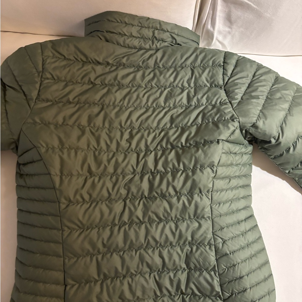 Patagonia Women's Green Puffer Jacket